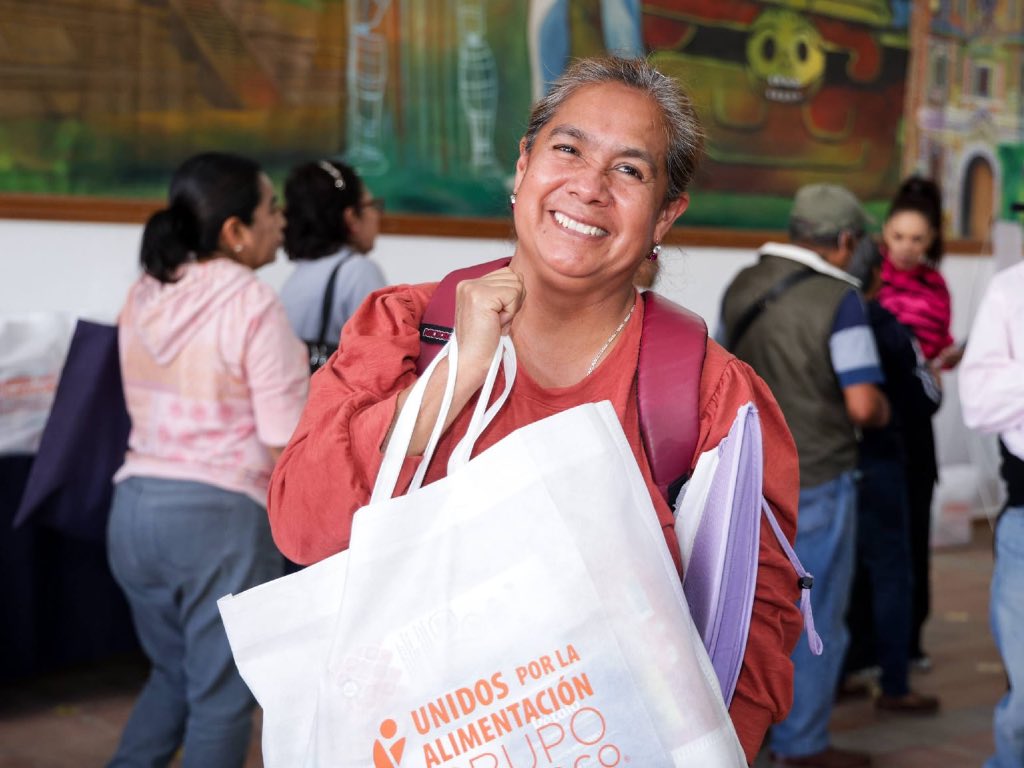 Entregan 450 apoyos alimentarios en San Andrés Cholula en colaboración con Industrias Bachoco