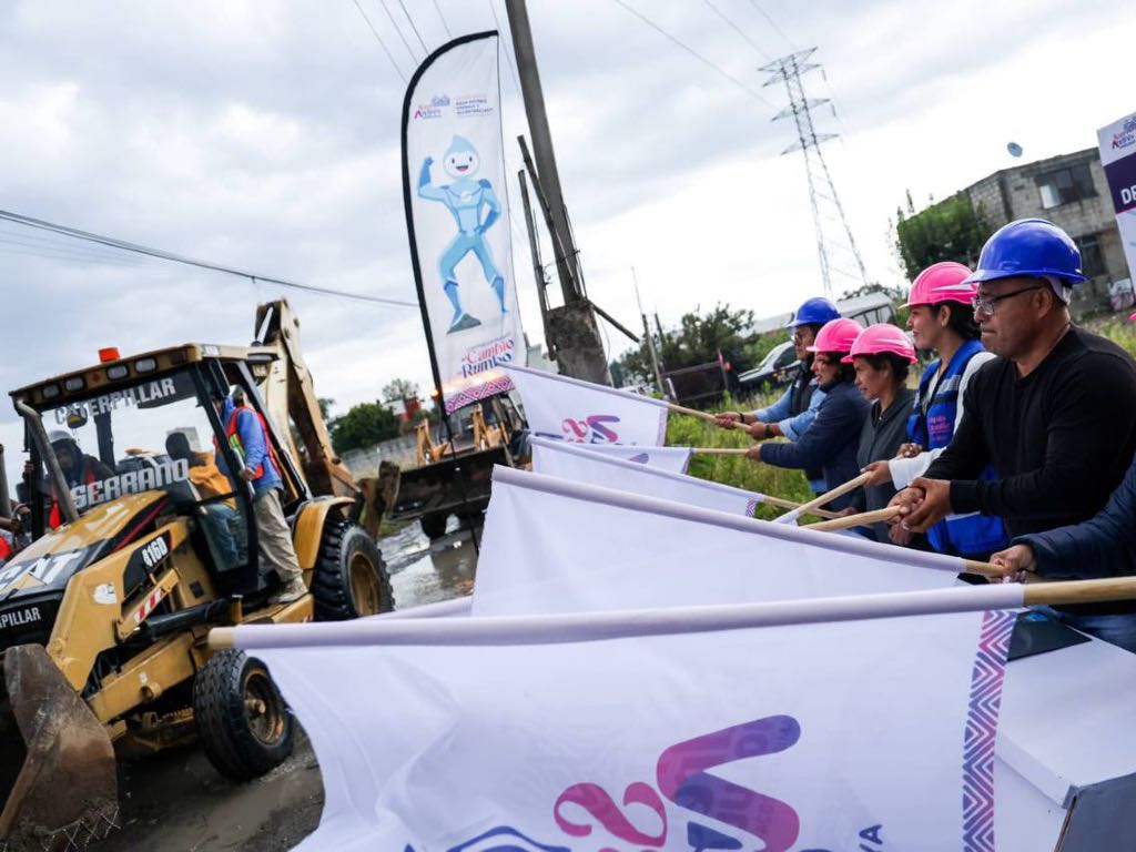 Arranca ampliación de drenaje y red de agua potable en San Rafael Comac