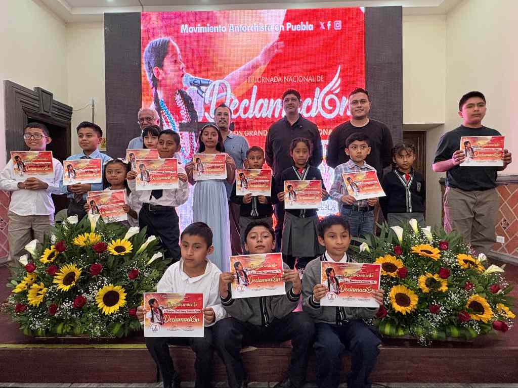 Destacan los niños poblanos en la jornada de declamación