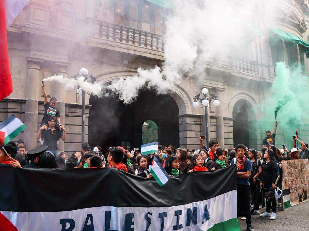 Marchan en Puebla en solidaridad con el pueblo palestino