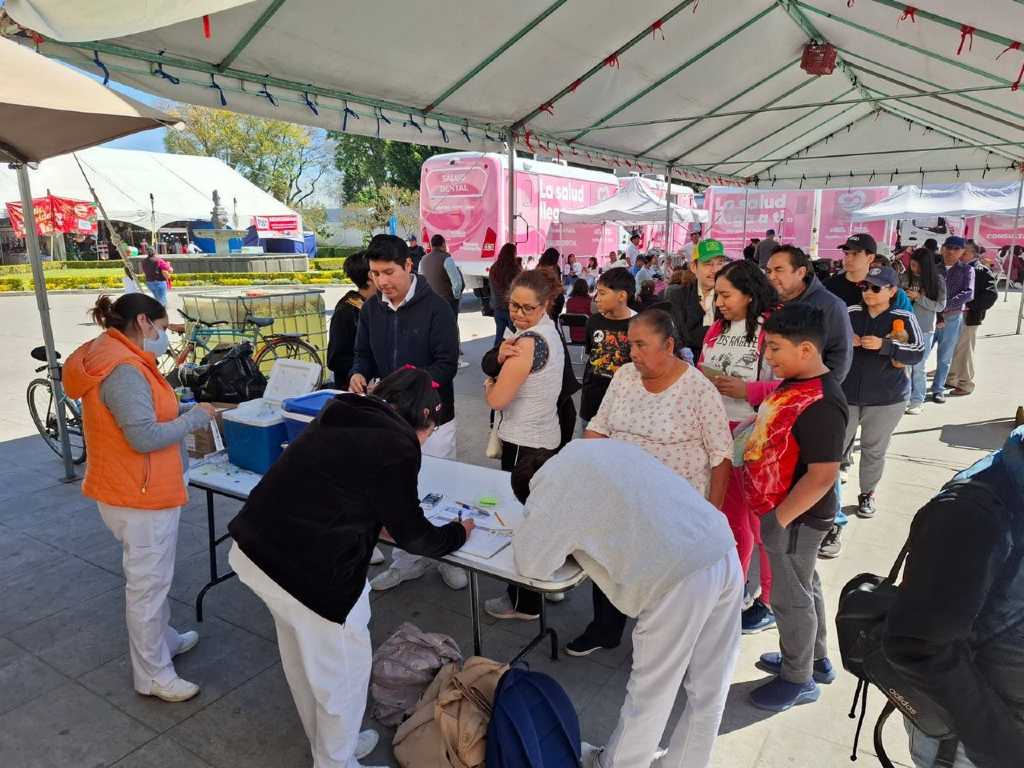 Llevan Caravana de la Mujer a San Pedro Cholula