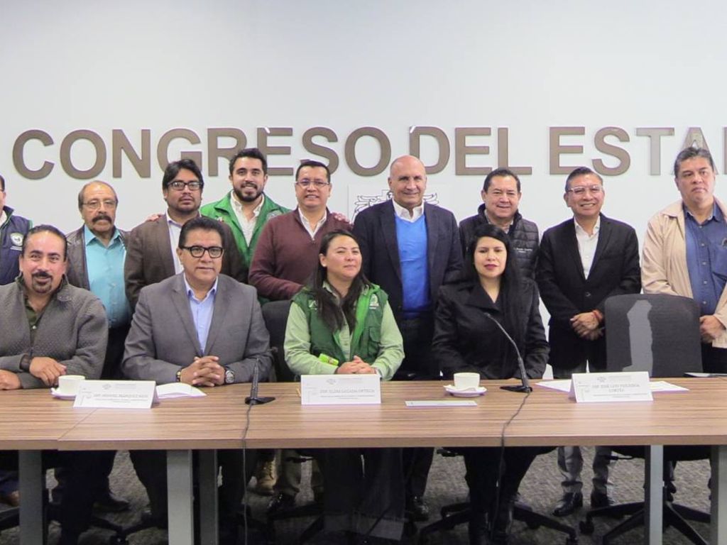 Comisión del Congreso fortalece trabajo conjunto entre el sector público y privado
