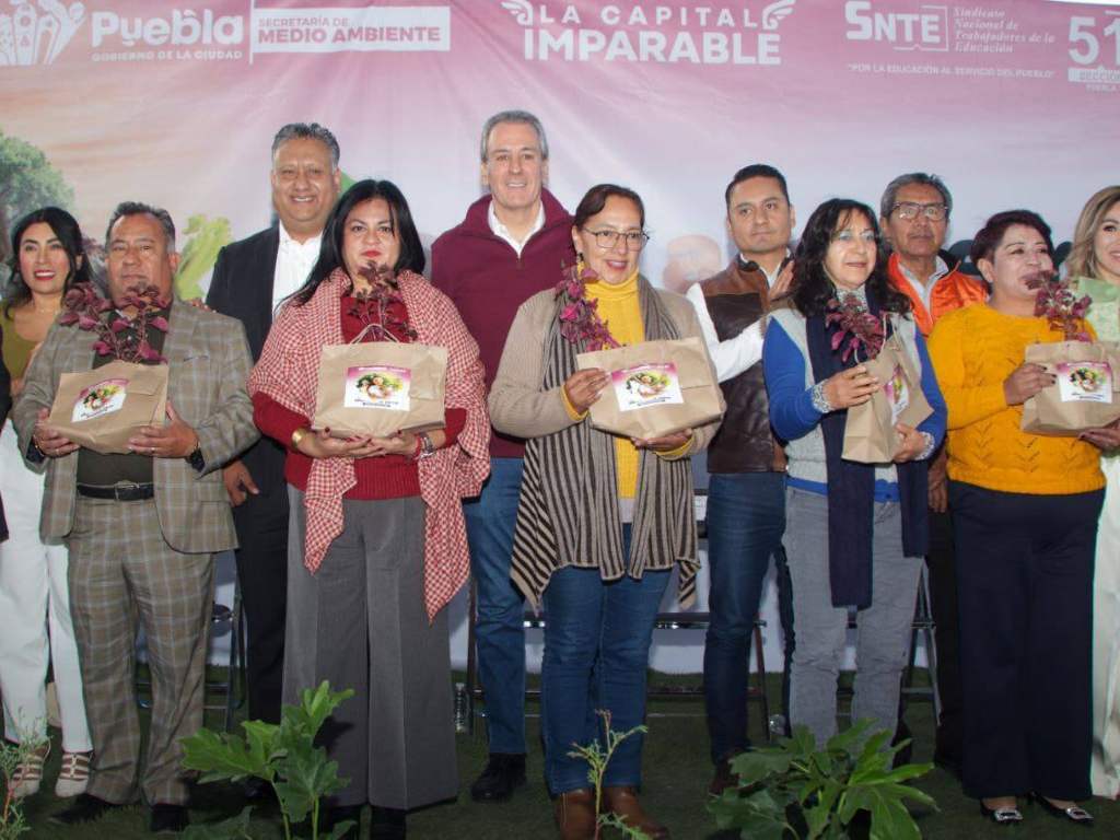 Presentan en la capital programa de huertos escolares “Manos a la Tierra”