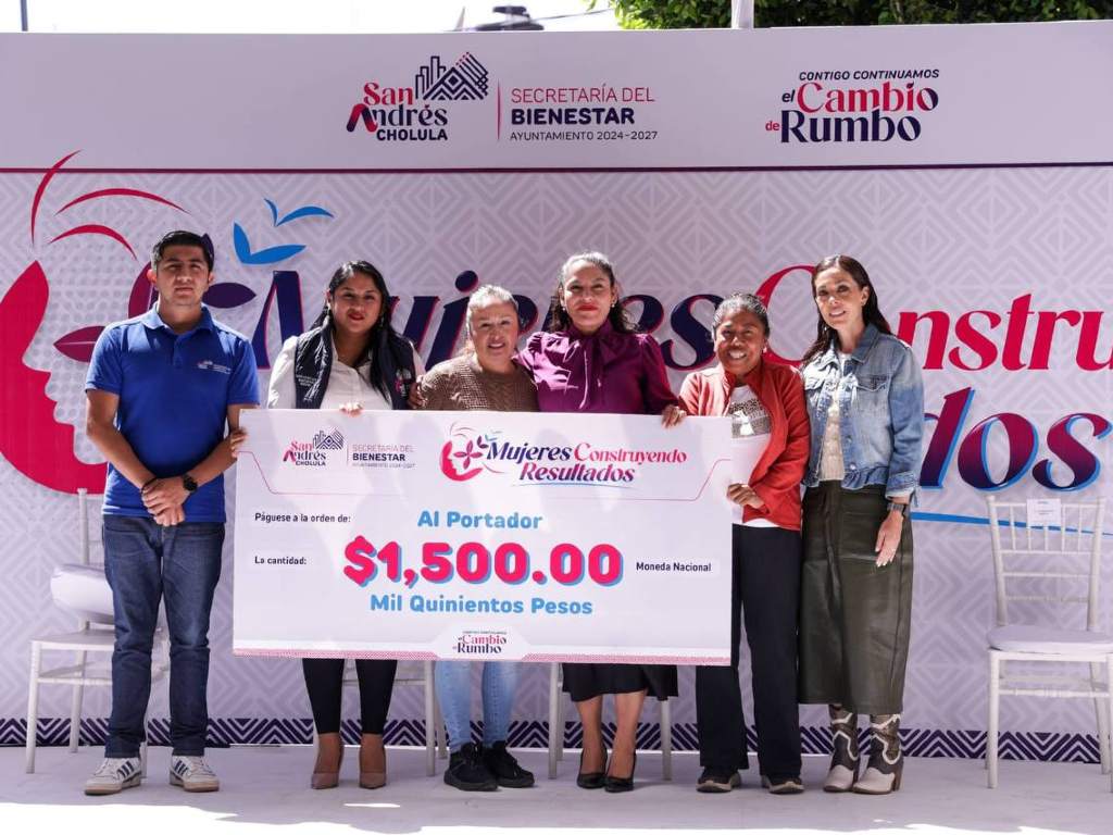 Realizan la última entrega de “Mujeres Construyendo Resultados” en San Andrés Cholula