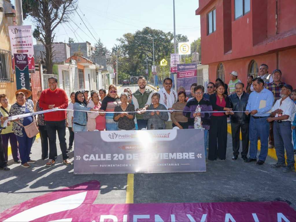 Entrega Gobierno de la Ciudad trabajos de pavimentación en San José Los Cerritos