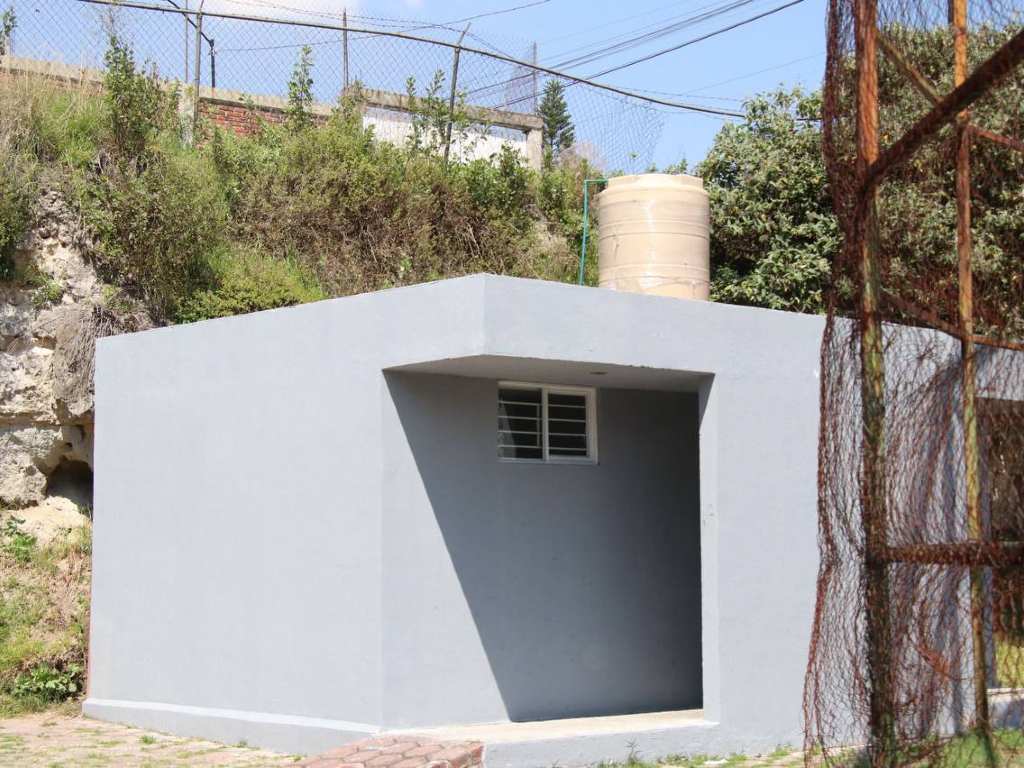 Gobierno del Estado rehabilita sanitarios del Campo Deportivo “El Hoyo”