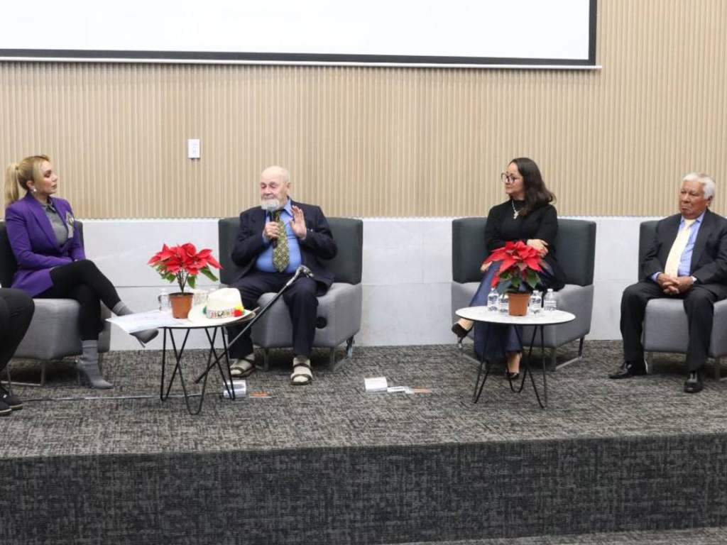 Reconocen en el Congreso a "Cayuqui", impulsor del Festival Huey Atlixcáyotl