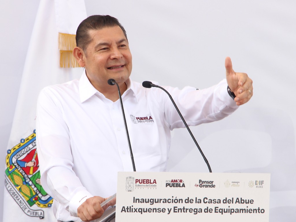 Así califican poblanos el trabajo del gobernador Alejandro Armenta