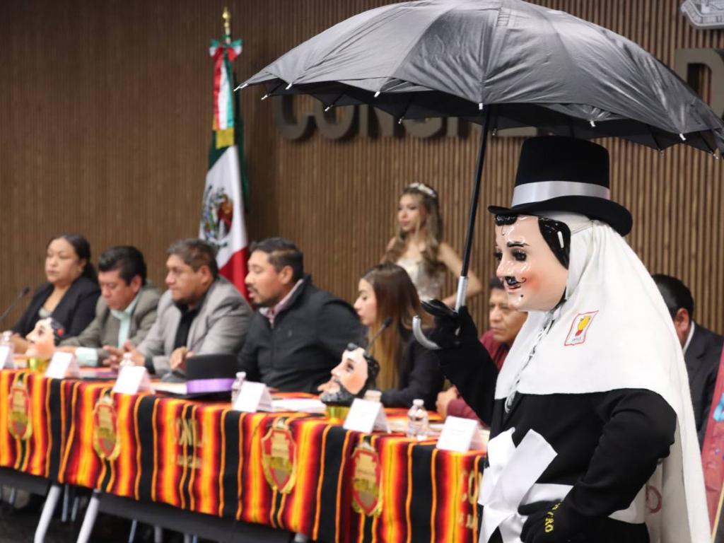 Puebla y Tlaxcala estrechan lazos culturales a través del Carnaval de Contla