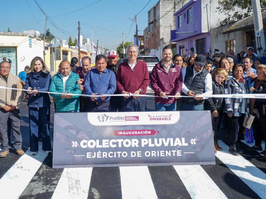 Entrega Gobierno de la Ciudad Colector Pluvial en la colonia Álamos Vista Hermosa