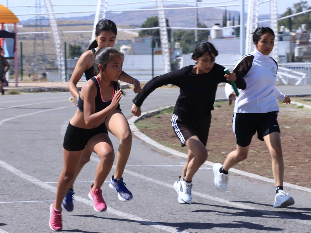 Realiza Antorcha eliminatorias de atletismo en la capital