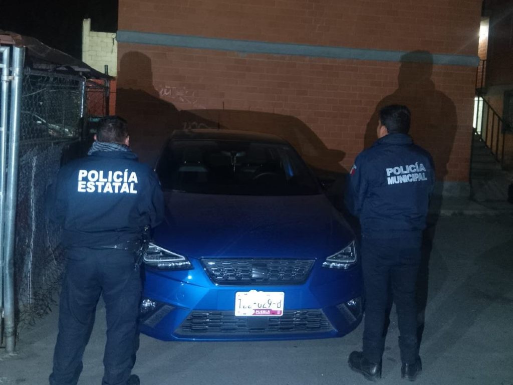 Recupera en Amozoc vehículo con reporte de robo