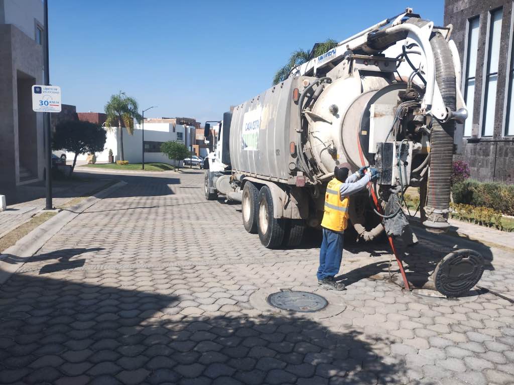 Agua de Puebla refuerza mantenimiento y rehabilitación en red de drenaje previo a temporada de lluvias