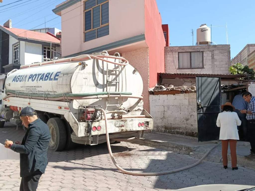 Apoya Ayuntamiento de San Andrés Cholula a habitantes de Concepción Guadalupe ante problema de agua potable