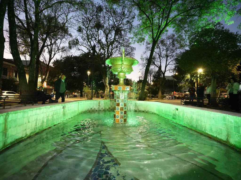 Inauguran mantenimiento de fuentes en el parque de San José de Puebla Capital
