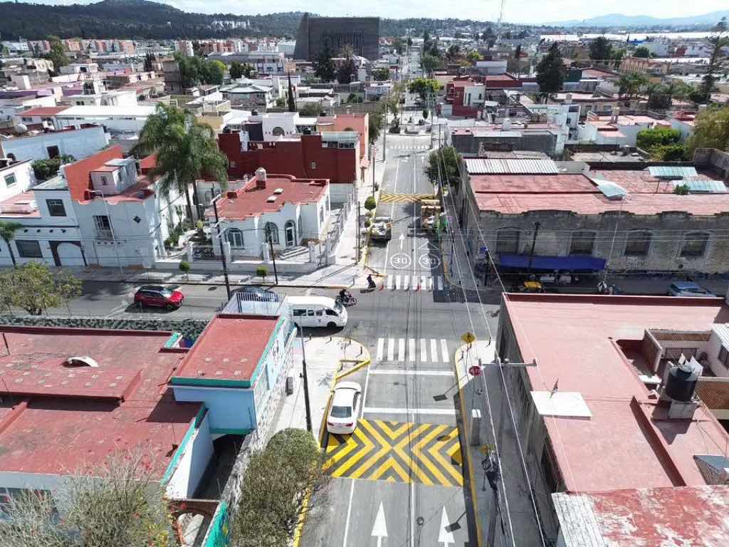 Rehabilitan la calle 30 Norte en la capital; beneficiará a casi 18 mil habitantes