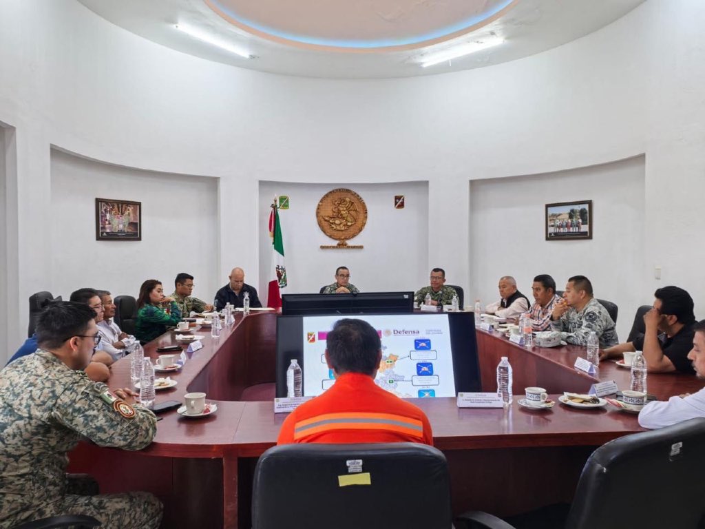 Refuerzan autoridades federales y estatales estrategia de seguridad con empresas mineras en Puebla