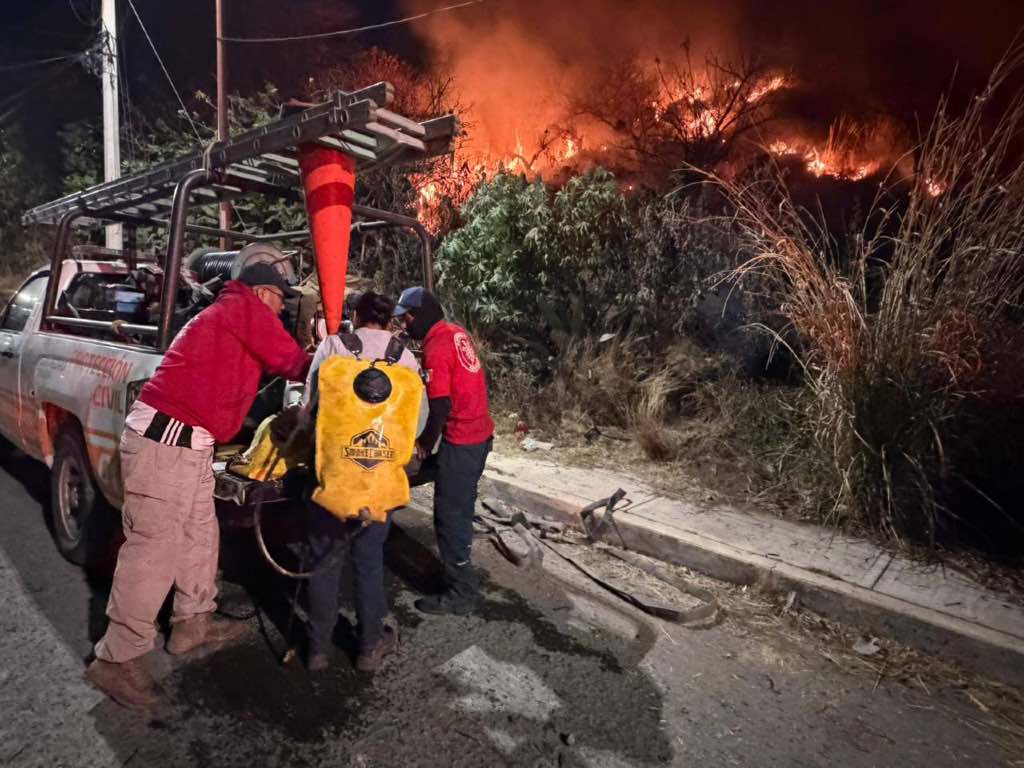 Liquidan incendio en ladera del Cerro Zapotecas de San Pedro Cholula