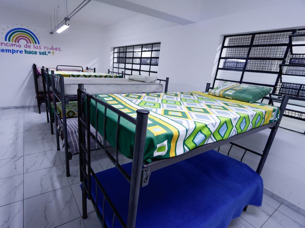 Tras reubicación en Centro Histórico, Dormitorio Municipal de Puebla atiende hasta 40 personas al día