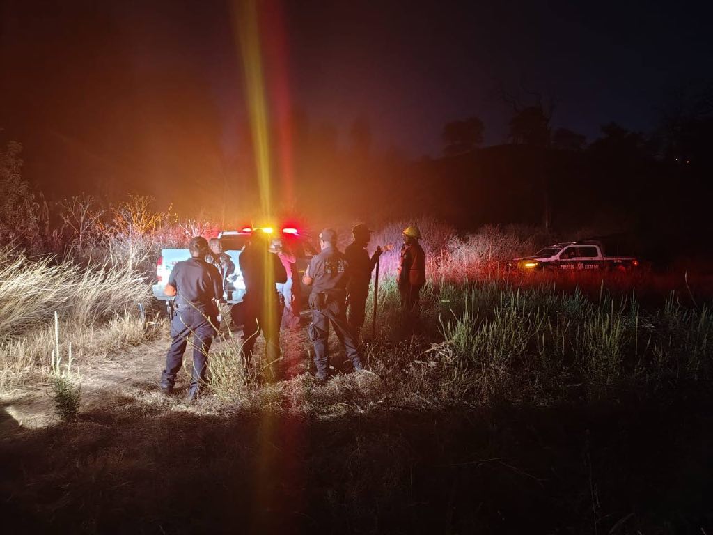 Atienden dos incendios en el Cerro Zapotecas