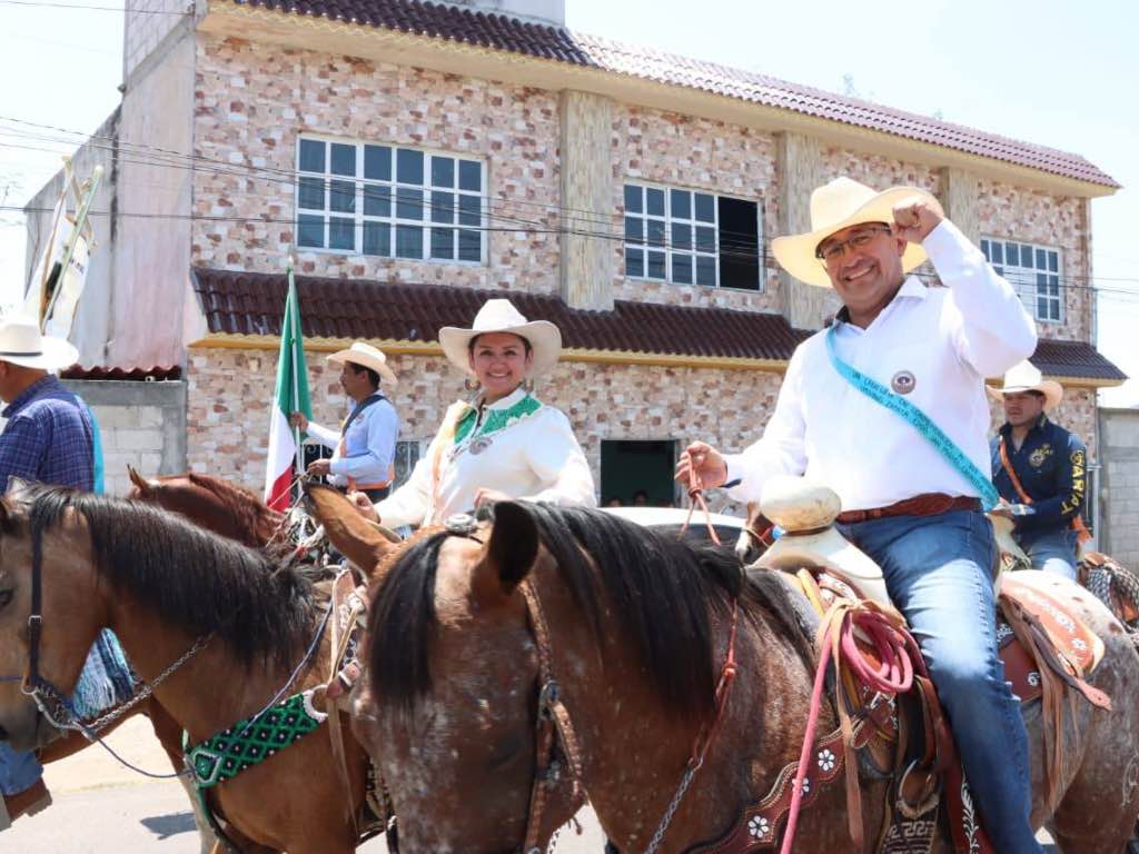 Participa Pavel Gaspar en Primera Cabalgata por Aniversario Luctuoso de Emiliano Zapata