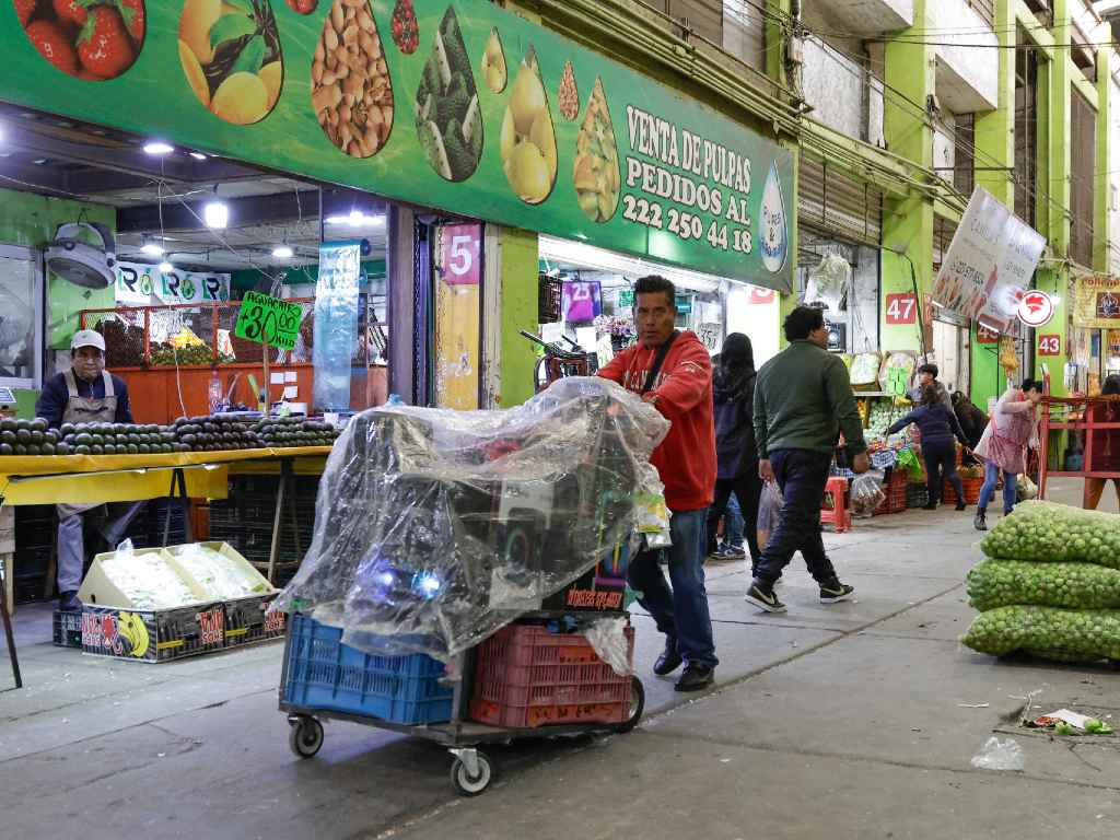 Hay tres predios para construir Central de Abasto en Texmelucan; se hará sin negocio inmobiliario: Armenta 