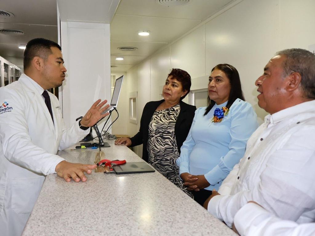 Supera expectativas el Dr. Vagón en Amozoc durante su primer día de atención