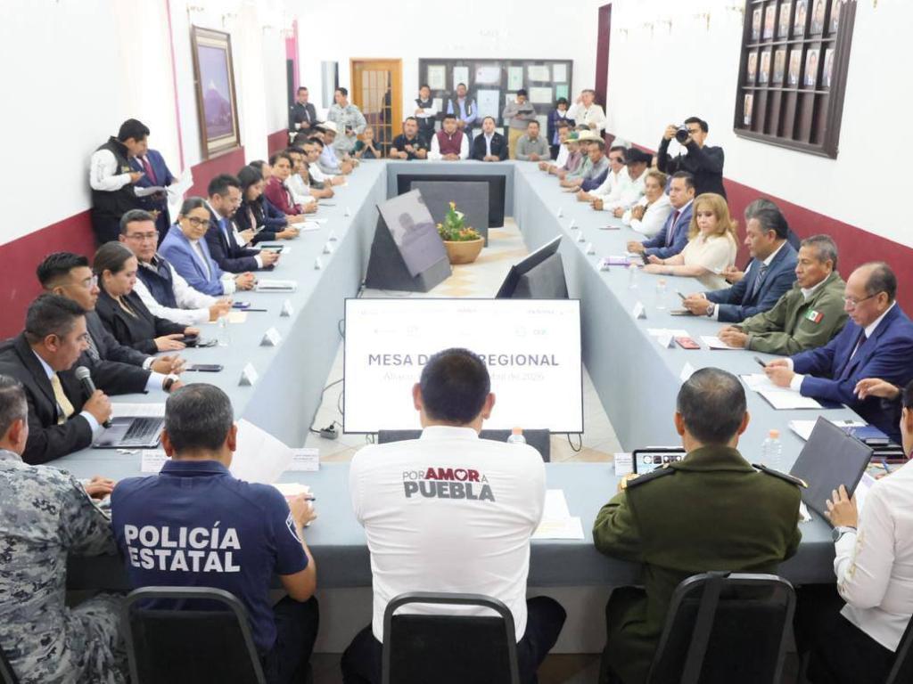 Encabeza Armenta Mier mesa de paz en microrregión 21