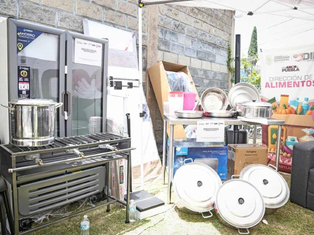 Mejoran atención de adultos mayores con equipo nuevo en Estancia de Día en Cuautlancingo