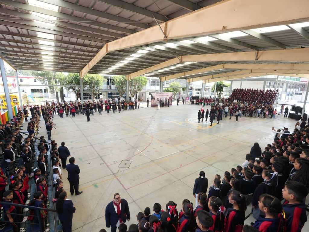 Realizan Programa Escuela Segura en Centro Escolar Profesor Gregorio de Gante