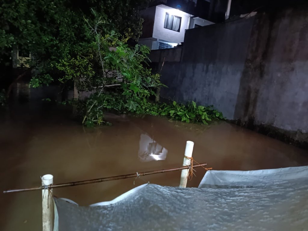 Dos casas afectadas y un deslave dejan las lluvias en Xicotepec