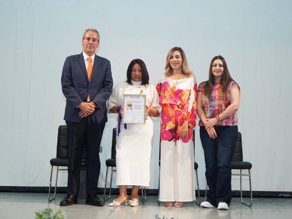 Fortalecen acciones de prevención y atención de la violencia contra las mujeres en Puebla capital