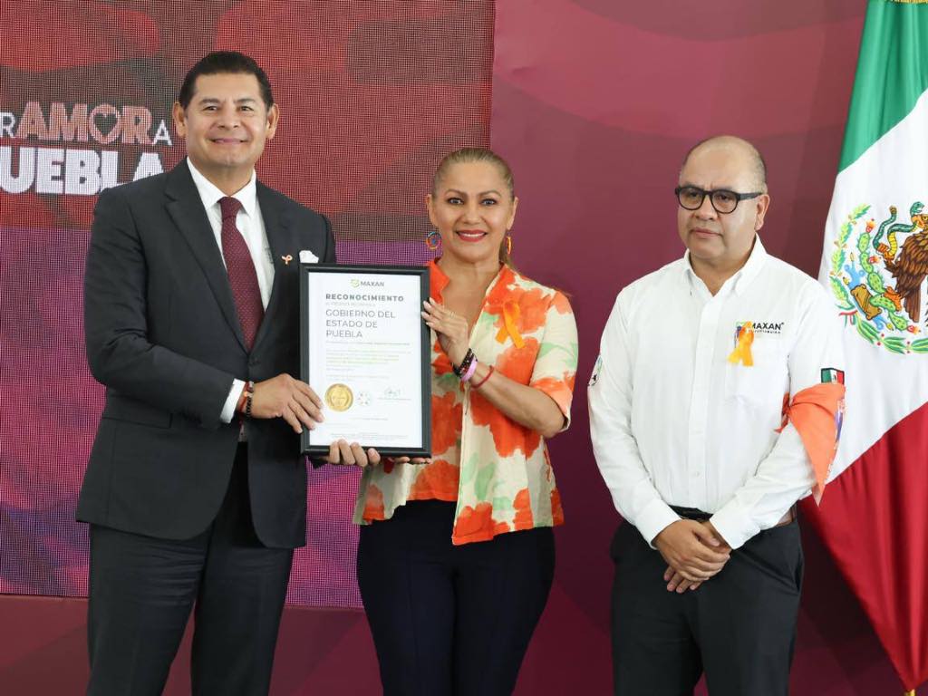 Recibe Gobierno de Puebla reconocimiento por Igualdad Laboral y No Discriminación