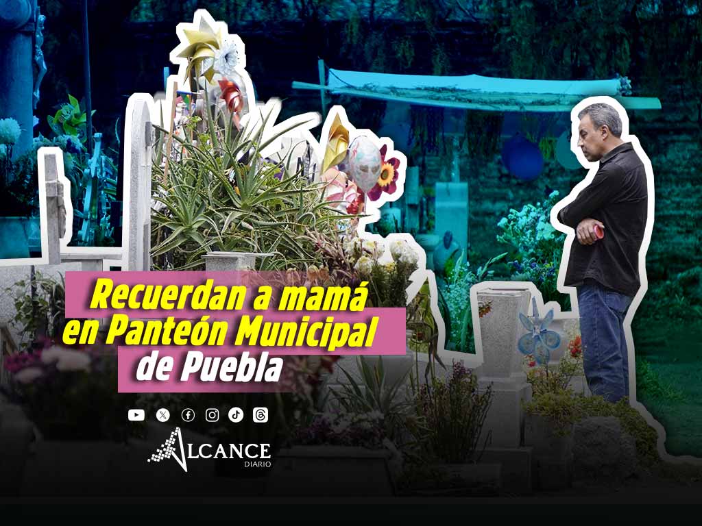 Poblanos y poblanas recuerdan a mamá en el Panteón Municipal este 10 de mayo