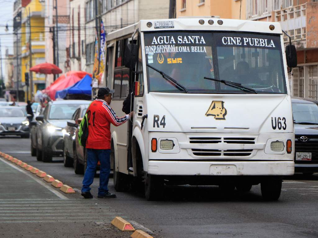 Proponen consultar incrementos a la tarifa del transporte público en Puebla cada 5 años