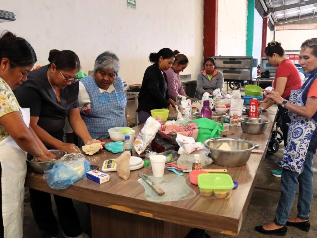 Continúa DIF de Ocoyucan impartiendo cursos gratuitos para emprender