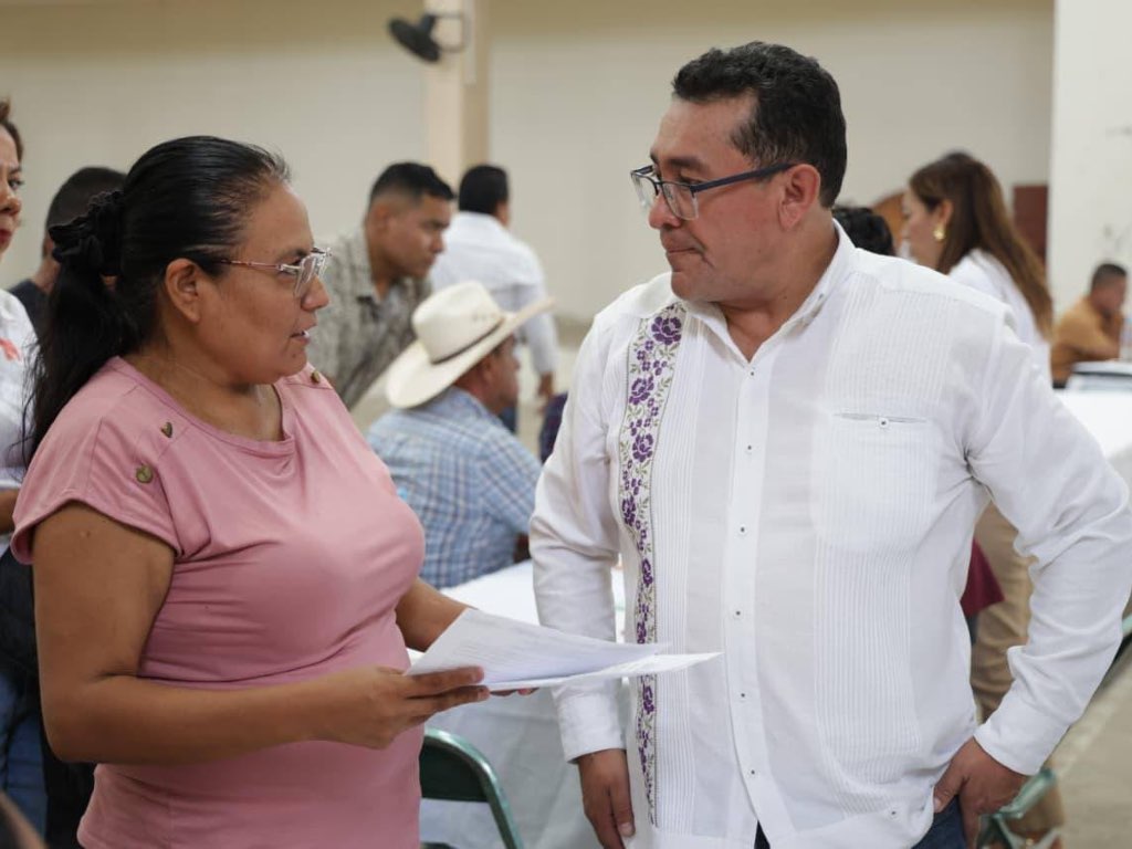 Participa Pável Gaspar en el Foro Educativo Regional 2026 para agenda a favor de la educación en la Mixteca