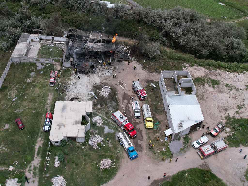 No hay lesionados o fallecidos por explosión de pipa en Tepeaca, informa gobernador