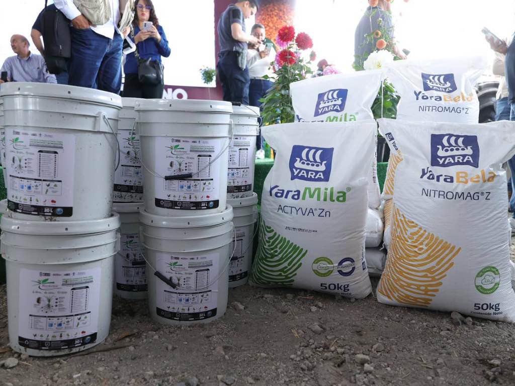 Entrega Alejandro Armenta más de 36 mdp en apoyos a productores de microrregión de Atixco