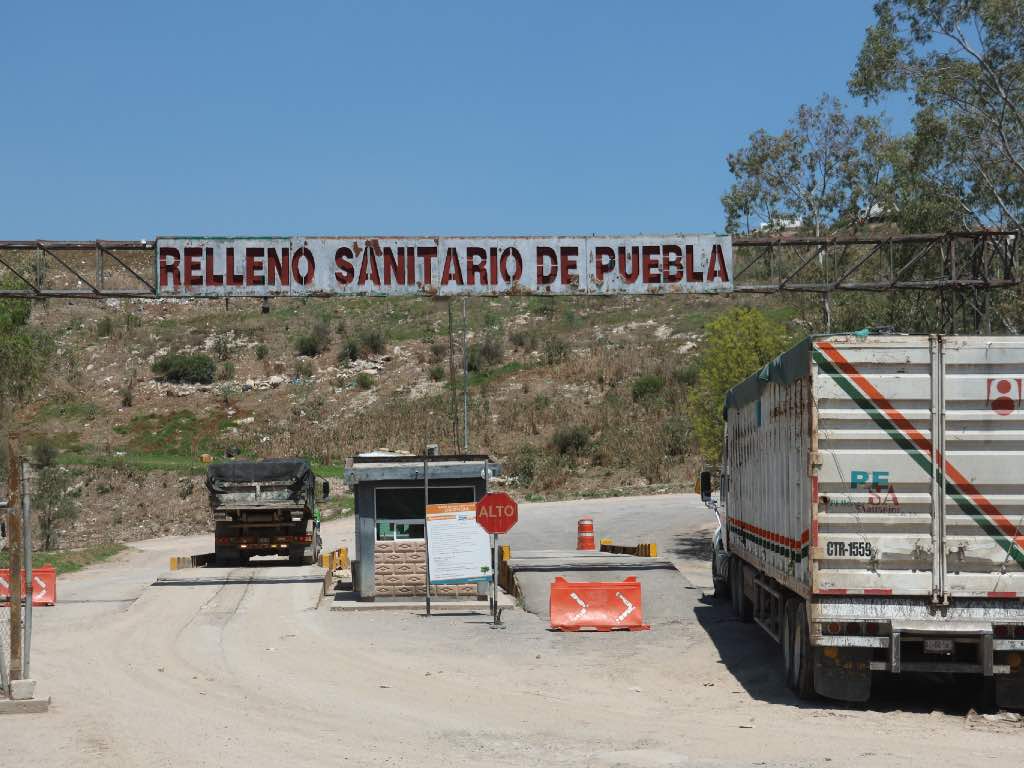 Relleno de Chiltepeque entrada