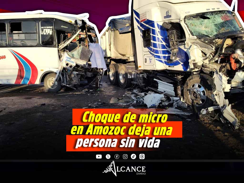 Tragedia en Amozoc: choque entre tráiler y transporte público deja un muerto y varias personas lesionadas