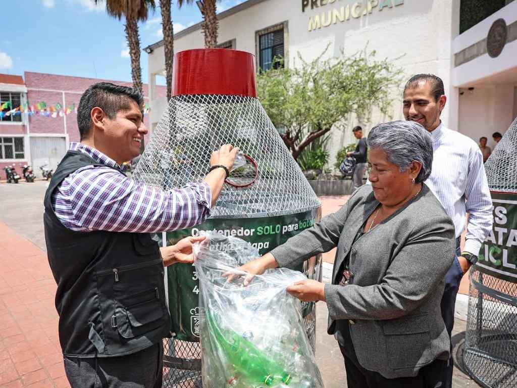 Impulsa Omar Muñoz campaña "Cuautlancingo Rescata-Cicla"