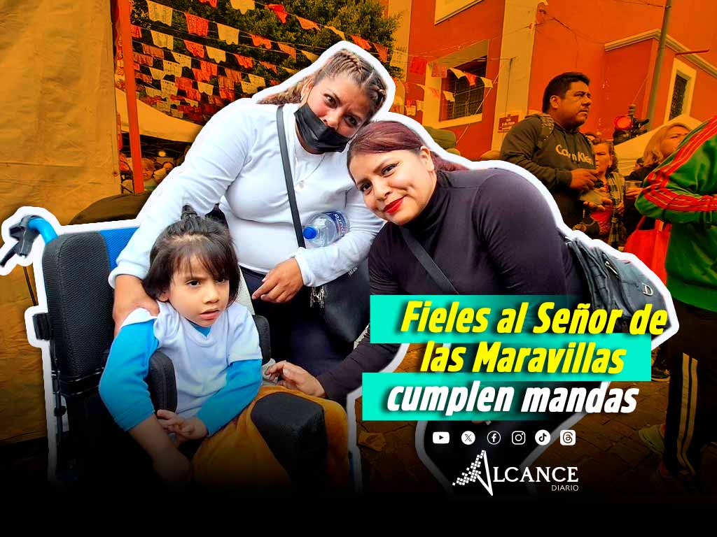 Fieles cumplen mandas y agradecen milagros del Señor de las Maravillas