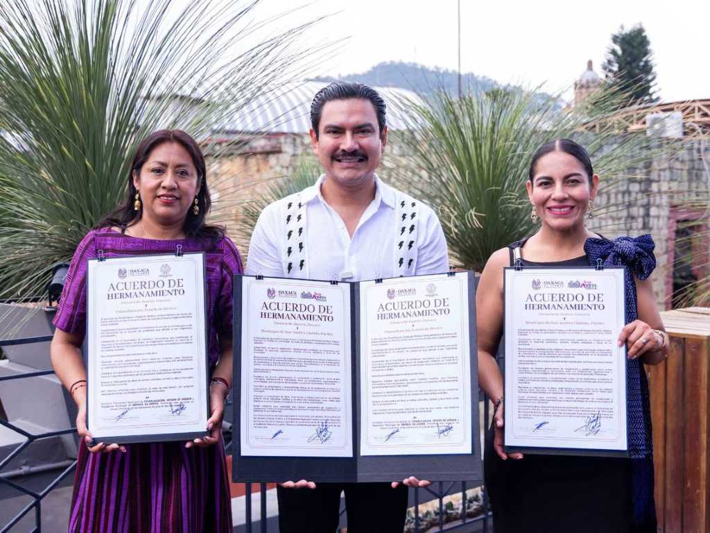 Firman San Andrés Cholula y Oaxaca de Juárez acuerdo de hermanamiento para impulsar el desarrollo