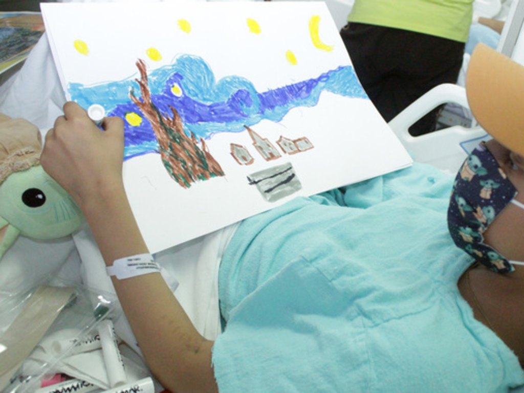 ¿Tienes colores y crayones que no ocupas? Así los puedes donar a niñas y niños hospitalizados