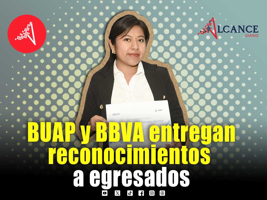 Entregan BUAP y Fundación BBVA México reconocimientos a egresados de licenciatura