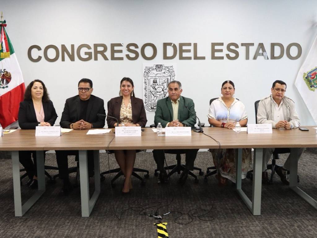 Congreso de Puebla pide revisar tarifas de grúas y corralones
