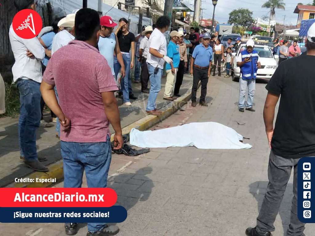 Manifestación en Huauchinango termina en tragedia; motociclista muere tras chocar con un lazo