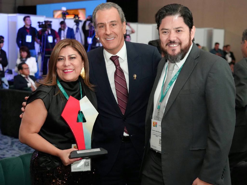Recibe Pepe Chedraui Premio a las Mejores Prácticas de Gobiernos Locales 2026
