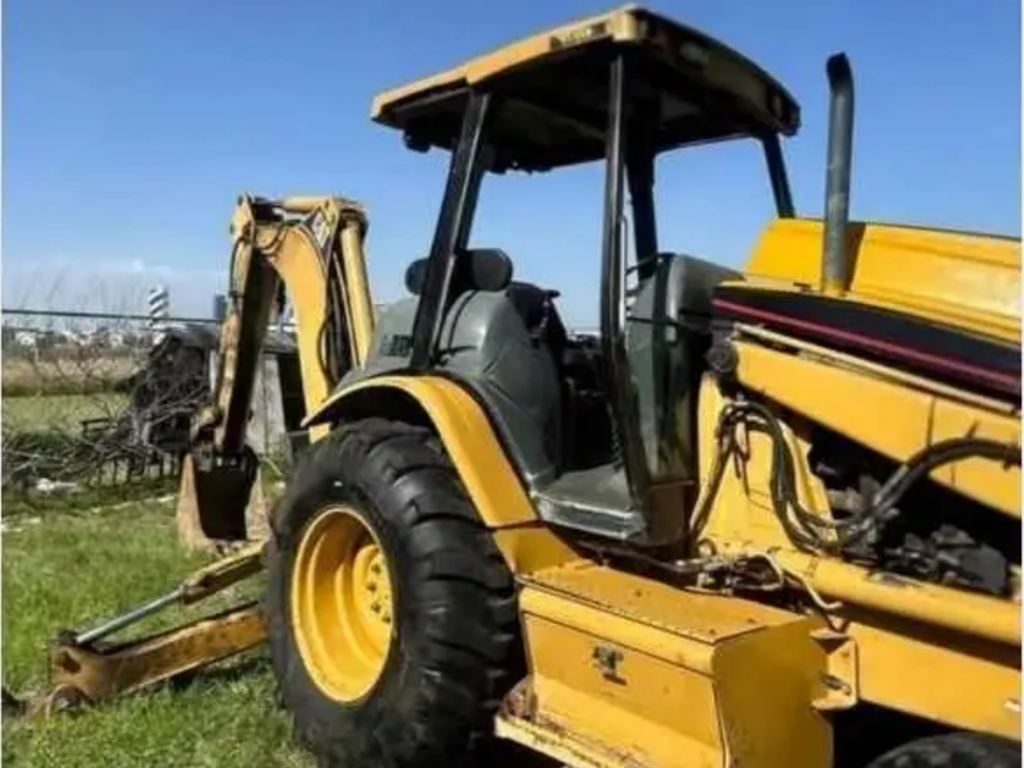Policía de Ocoyucan aclara caso de retroexcavadora reportada como robada